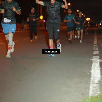 Runner Photo 8156077