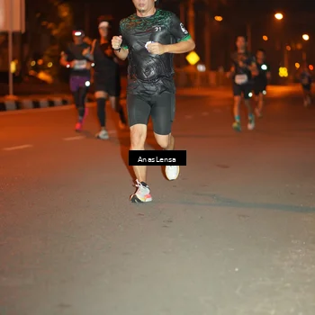 Runner Photo 8156087
