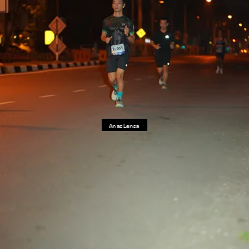 Runner Photo 8156091