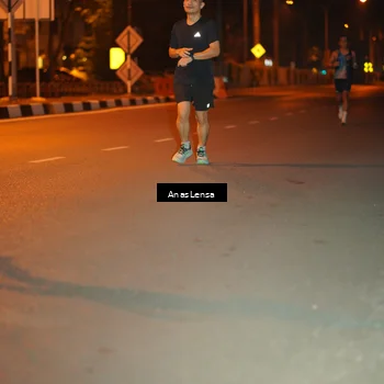Runner Photo 8156098