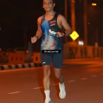 Runner Photo 8156102