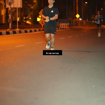 Runner Photo 8156106