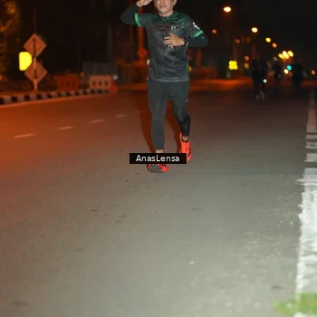 Runner Photo 8156127