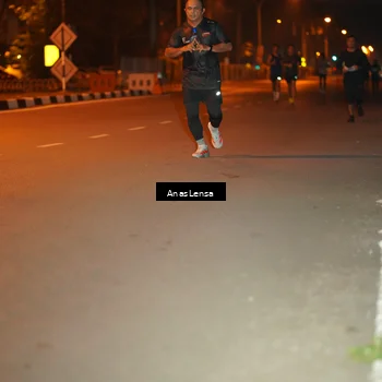 Runner Photo 8156131