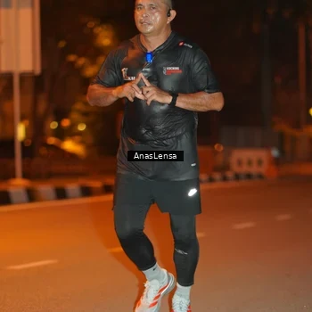 Runner Photo 8156137