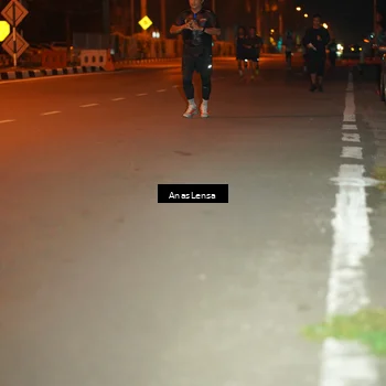 Runner Photo 8156149