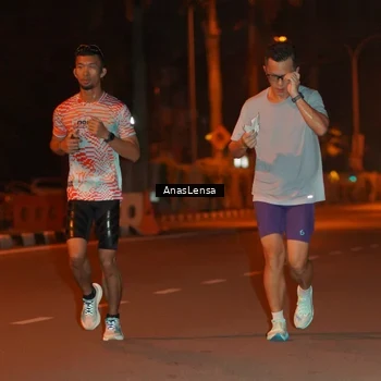 Runner Photo 8156171