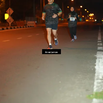 Runner Photo 8156187