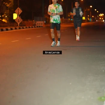 Runner Photo 8156197