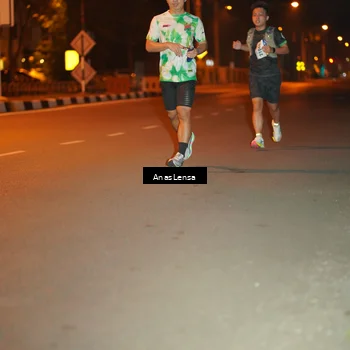 Runner Photo 8156198