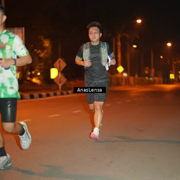 Runner Photo 8156208