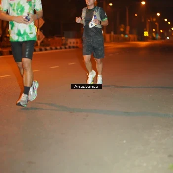 Runner Photo 8156210