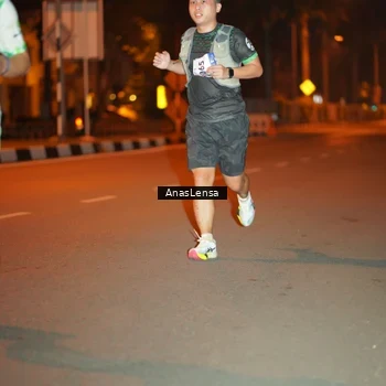 Runner Photo 8156214