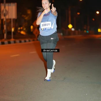 Runner Photo 8156244