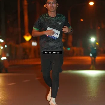 Runner Photo 8156252