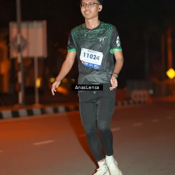 Runner Photo 8156256