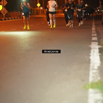 Runner Photo 8156267