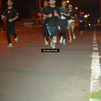 Runner Photo 8156269