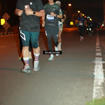 Runner Photo 8156271