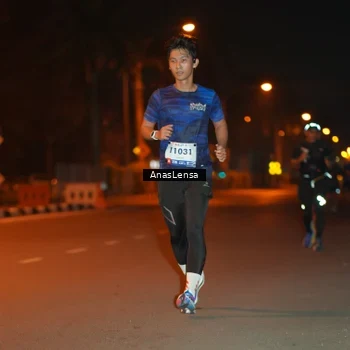 Runner Photo 8156285