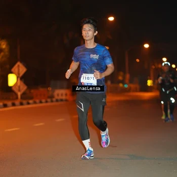 Runner Photo 8156289