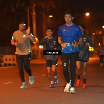 Runner Photo 8156303
