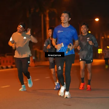 Runner Photo 8156304