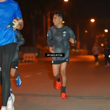Runner Photo 8156311