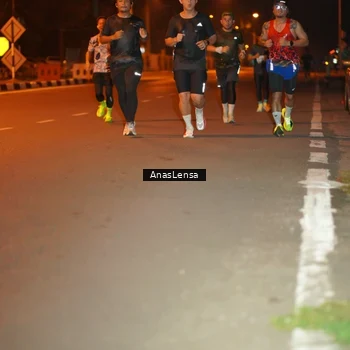 Runner Photo 8156315