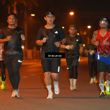 Runner Photo 8156317