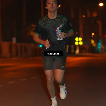 Runner Photo 8156343