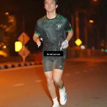 Runner Photo 8156346