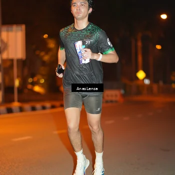 Runner Photo 8156349