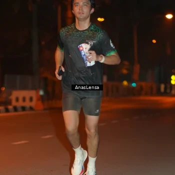 Runner Photo 8156352