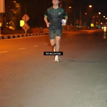 Runner Photo 8156353