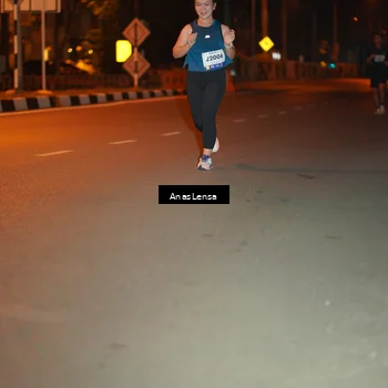 Runner Photo 8156358