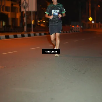 Runner Photo 8156375