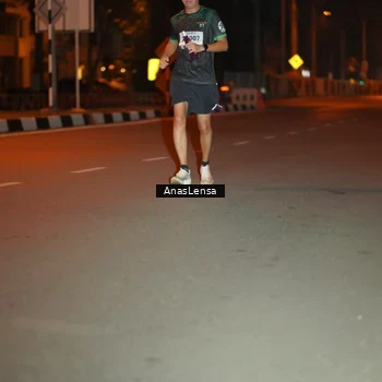 Runner Photo 8156379