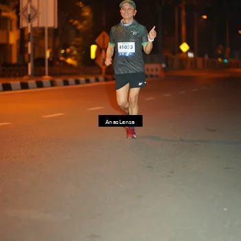 Runner Photo 8156404