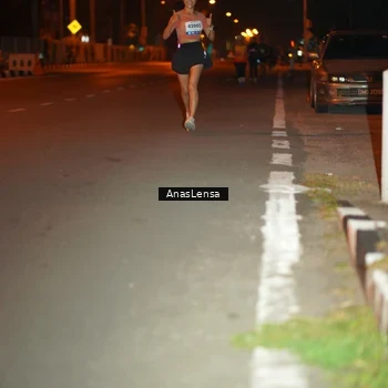 Runner Photo 8156412