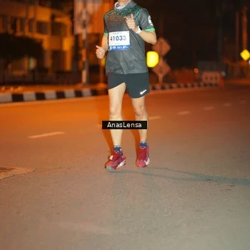 Runner Photo 8156419