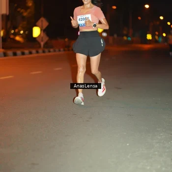 Runner Photo 8156424