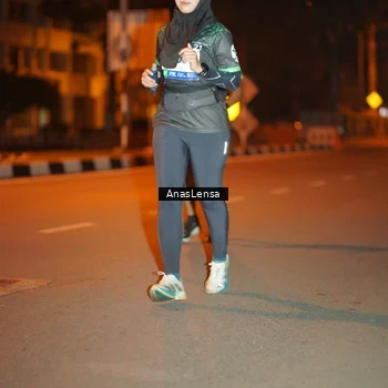 Runner Photo 8156444