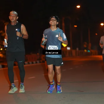 Runner Photo 8156459