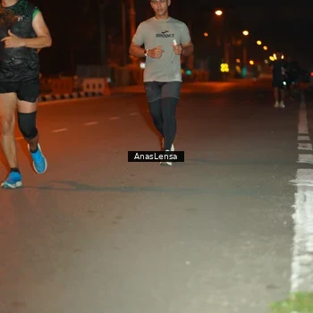 Runner Photo 8156460