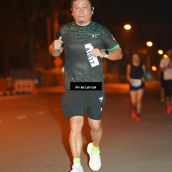 Runner Photo 8156473