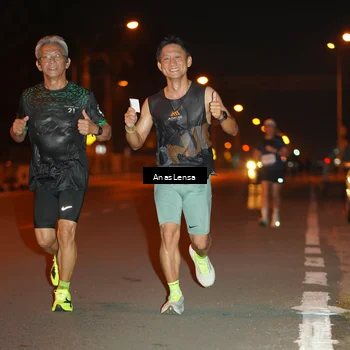 Runner Photo 8156499