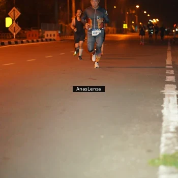 Runner Photo 8156509