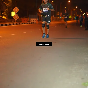 Runner Photo 8156543