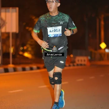 Runner Photo 8156546
